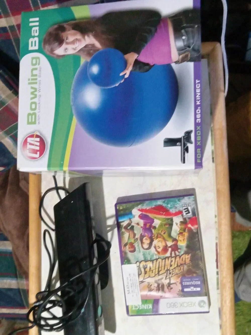 Kinect Bundle Sensor CTA Digital Bowling Ball Kinect Adventures Xbox 360 Game